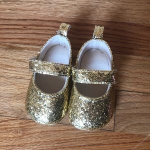 Gold sequin Mary Jane shoes - baby/infant sz 9-12m